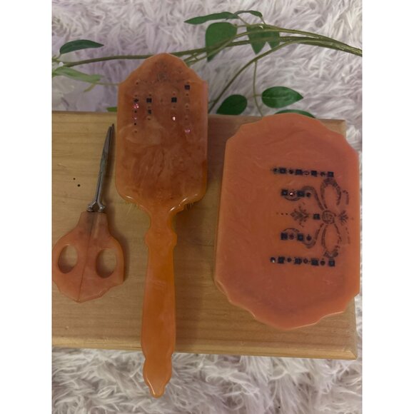 Vintage Ladies Celluloid-Bakelite Vanity  Set With Brush Scissors & Trinket Box - Picture 14 of 16